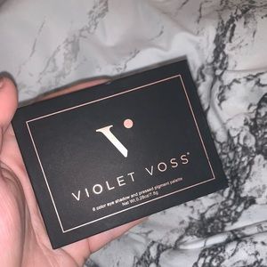 ❤️Violet Voss 6 shadow palette